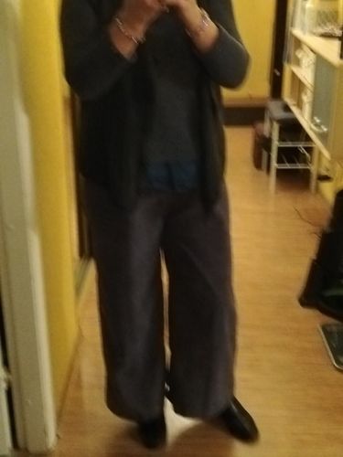 Customer photo review of Tea Green Retro Oversize Spring Corduroy Pants