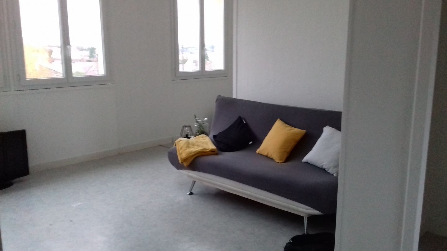 Customer photo review of Gris - Housses Extensibles pour Clic Clac et BZ - La Maison des Housses