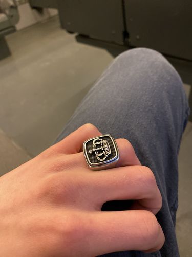 Customer photo review of ROYAL SIGNET CROWN RING