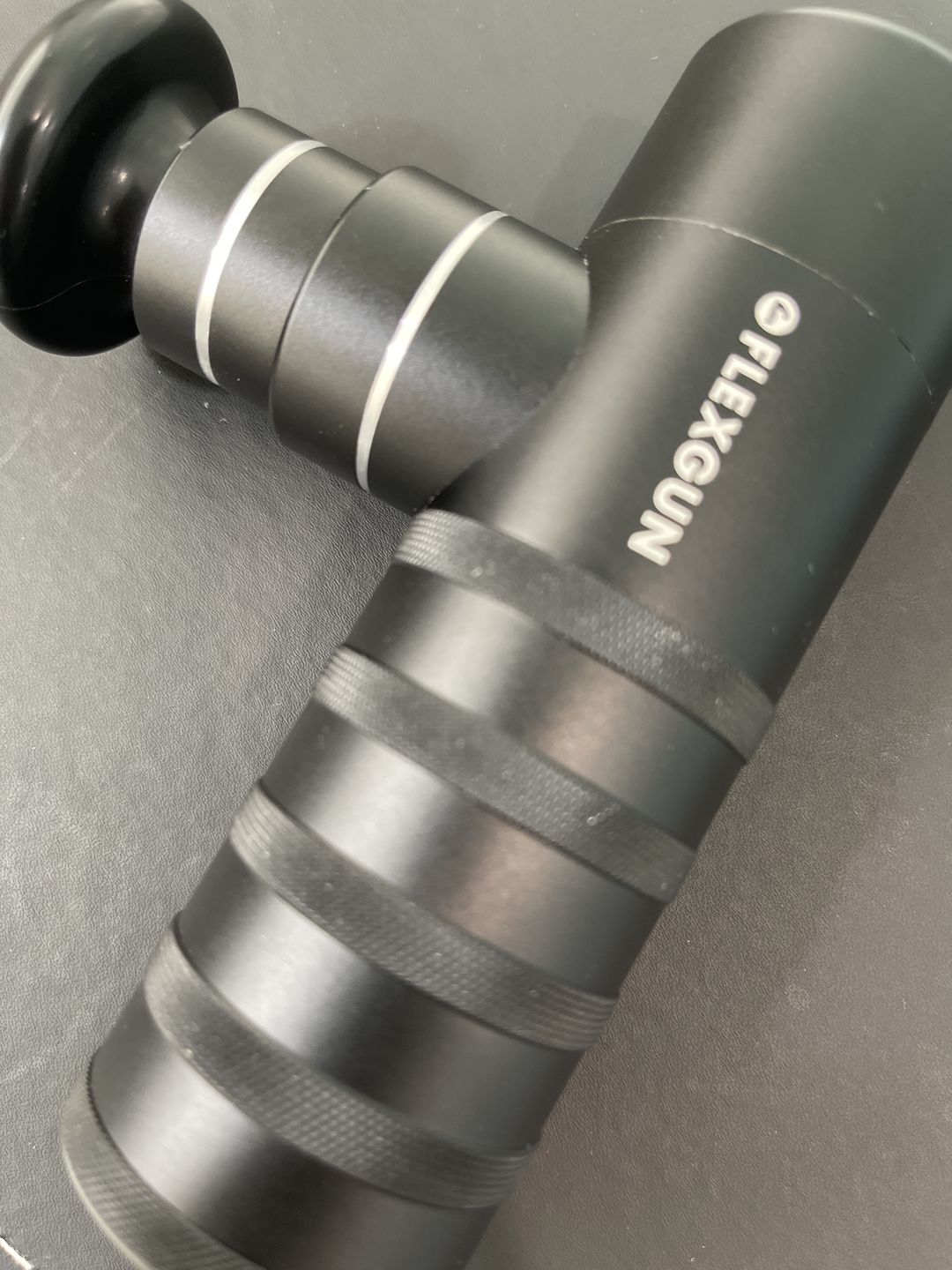 Customer photo review of Flexgun mini. Compact on-the-go treatment.