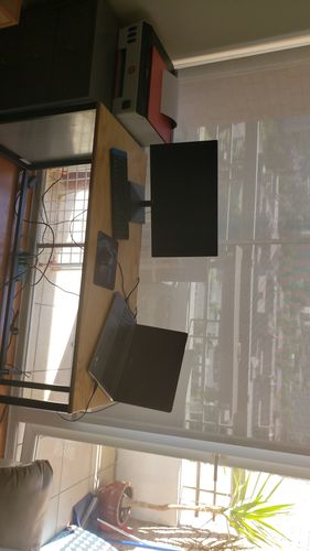 Customer photo review of Escritorio de madera MIMA 120 x 50 Negro