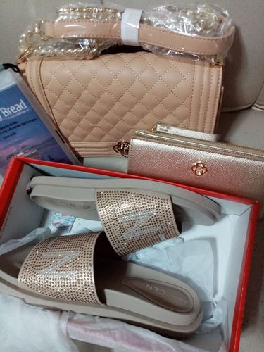 Customer photo review of Alaia Wallet