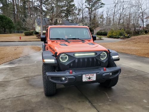 Customer photo review of Demon Grille w/ LED Off-Road Lights for 18-21 Jeep Wrangler JL & Gladiator JT