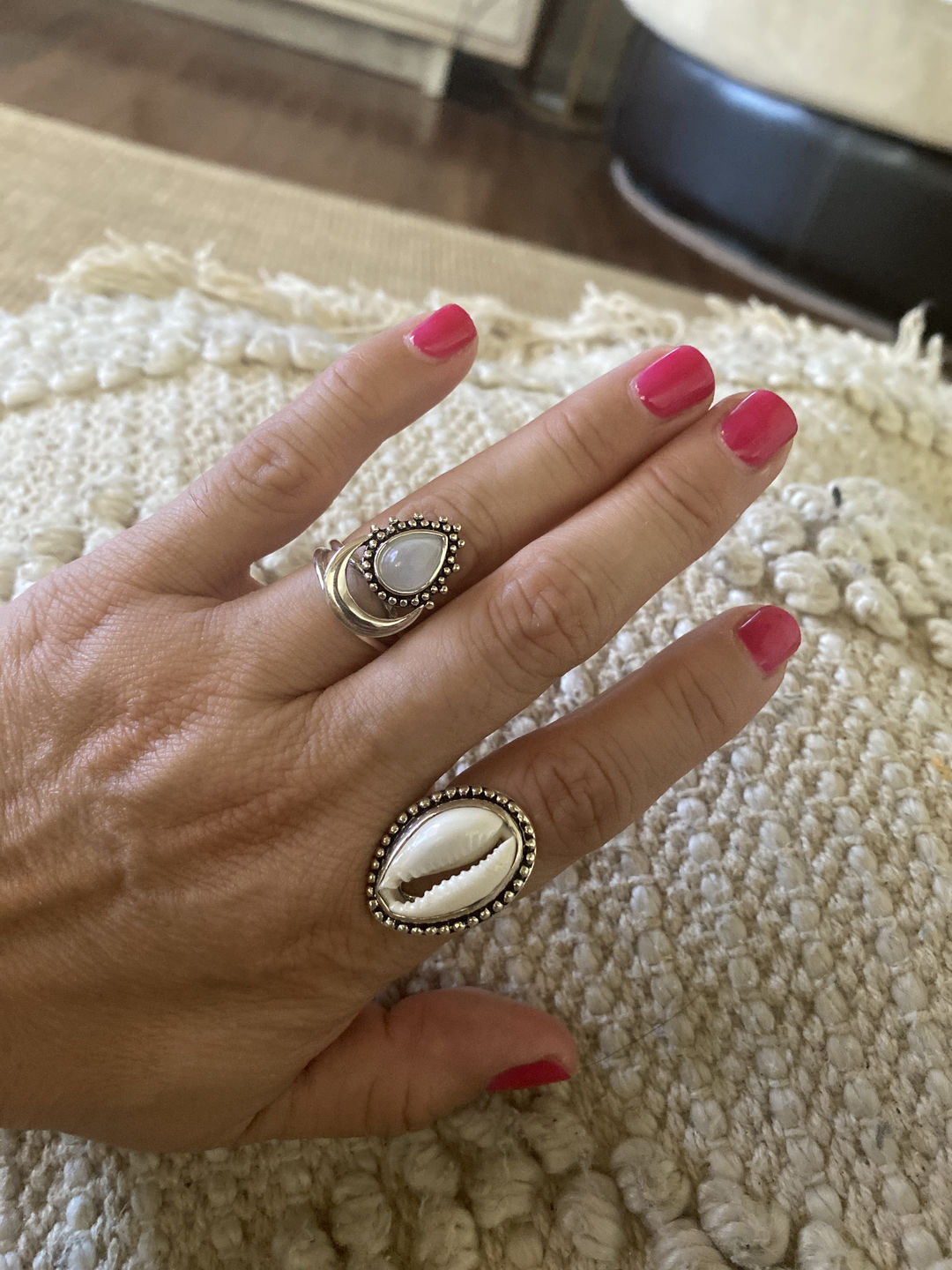Customer photo review of Sterling Silver Cowrie Shell Ring