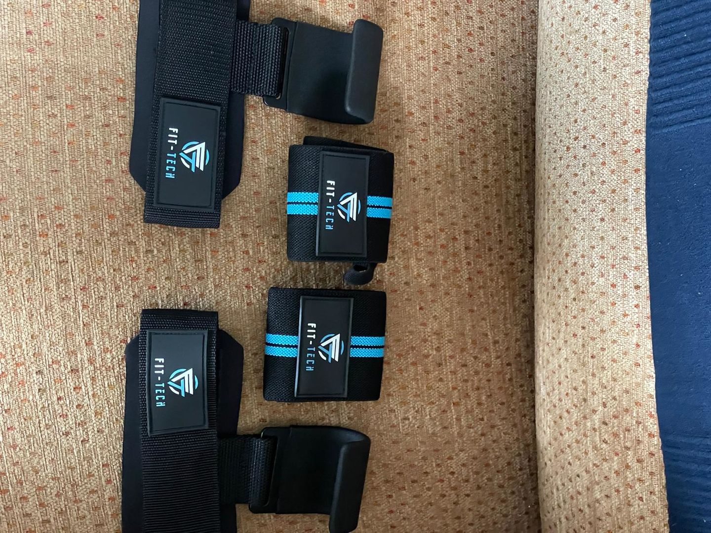 Customer photo review of Ultimate Support Wrist Straps