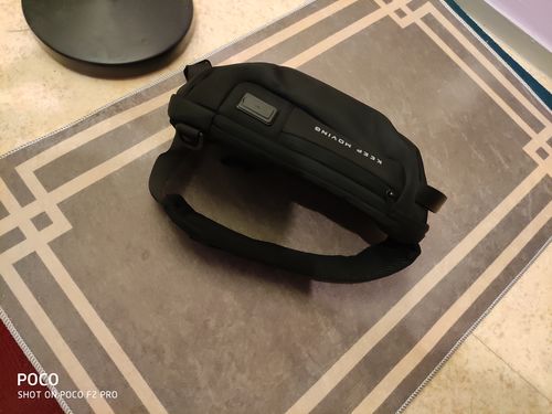Customer photo review of Keep-Moving | Bleu