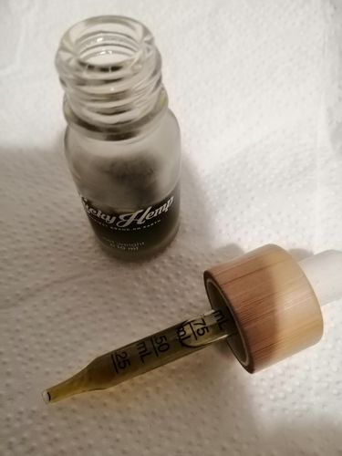 Customer photo review of Probier-Set 5% + 10% Vollspektrum CBD-Öle