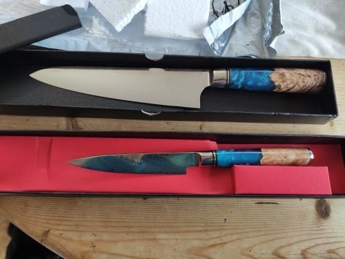 Customer photo review of Tsunami Collection — Signature Japanese VG10 Damascus Steel Knife Set with Blue Resin Burl Wood Handles