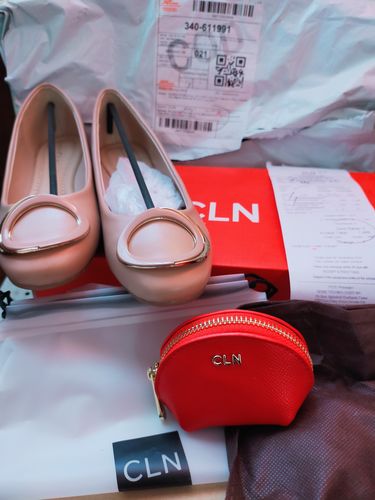 Customer photo review of Amaryllis Coin Purse