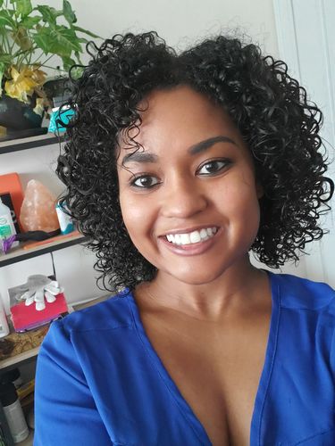 Customer photo review of Curly Hair Wash and Go System with Organic Jojoba Oil for Moisturizing Hair with Lavender Fragrance (Step 1 - 4)