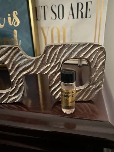 Customer photo review of Free Body Oil Samples 5ML Samples - 2 Per Customer