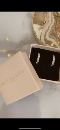 Customer photo review of Celia Creolen