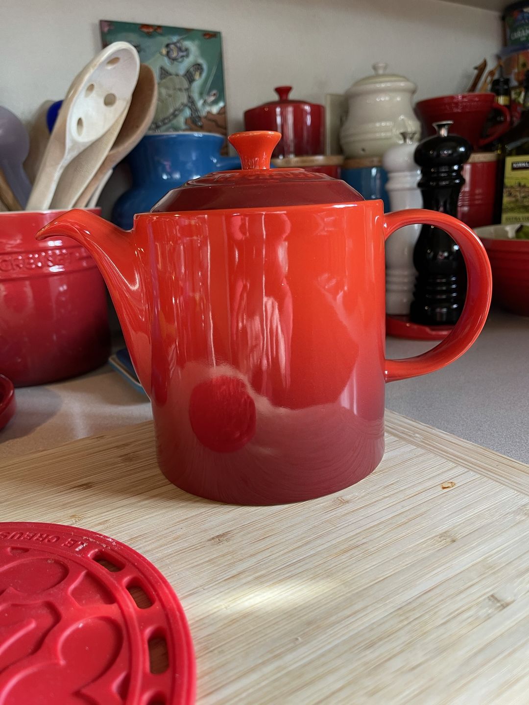 Customer photo review of Le Creuset Stoneware Grand Teapot