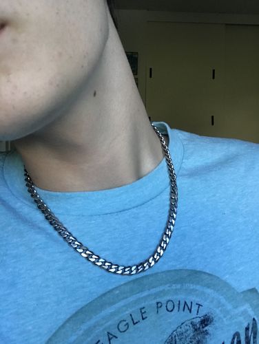 Customer photo review of f+s 7mm “collar” necklace