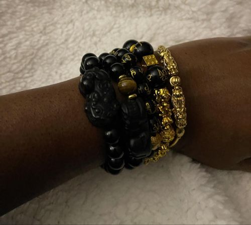 Customer photo review of Pi Yao Obsidian Wealth Bracelet