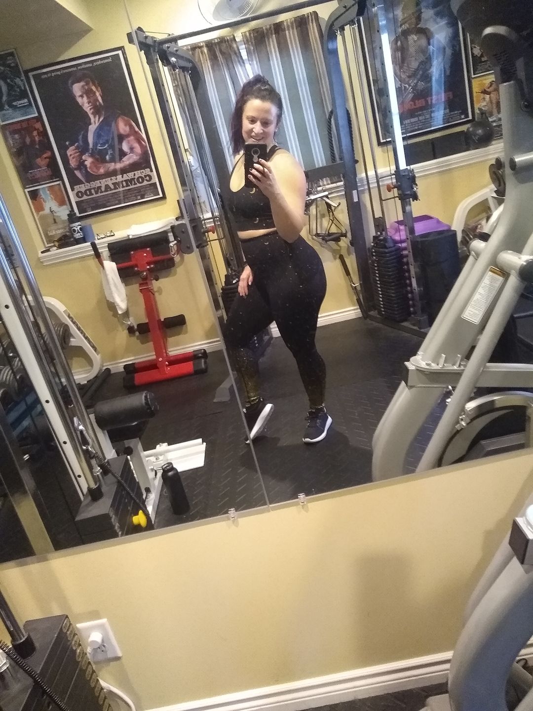 Customer photo review of Criss Cross Sports Bra - Moons | MT SPORT