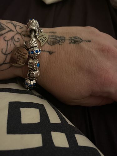 Customer photo review of Mother Daughter Eternal Love Bracelets