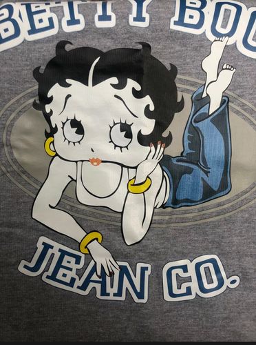 Customer photo review of Betty Boop & Co. Pullover
