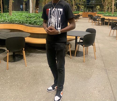 Customer photo review of VLONE Statue Of Liberty T-Shirt