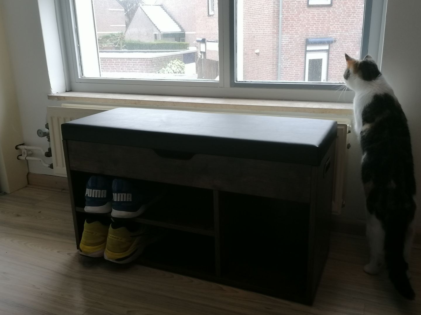 Customer photo review of Schoenenbank / opbergbank Industrieel Design | Houtlook en Staal | 80x30x44cm