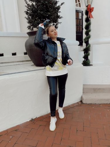 Customer photo review of Net Surface Breathable Lace-Up Yeezy Sneakers
