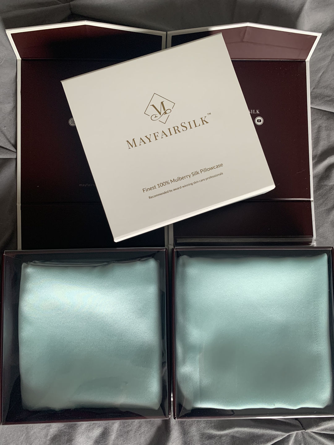 Customer photo review of Teal Breeze Pure Silk Pillowcase