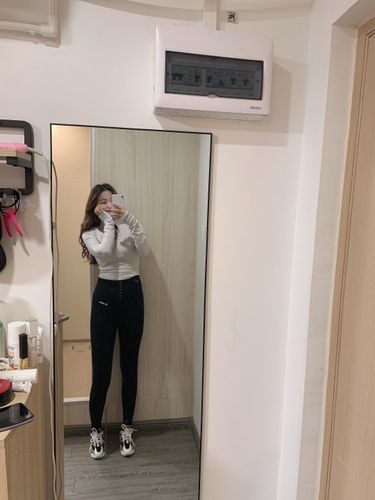 Customer photo review of Waist Shaper Leggings 2-in-1