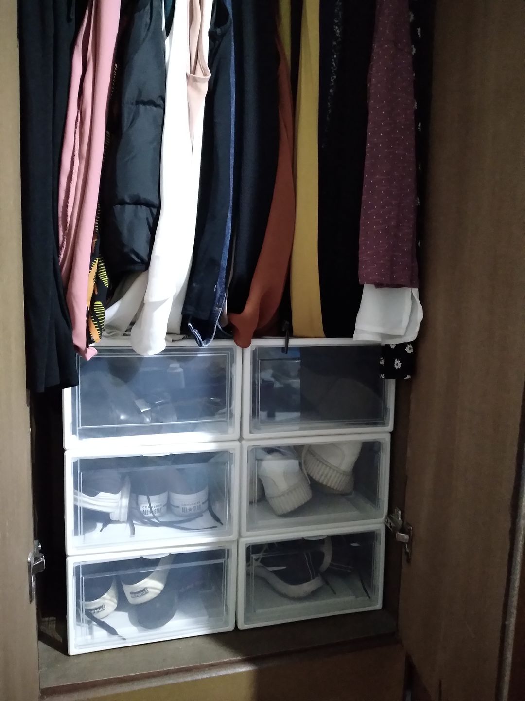 Customer photo review of Caja organizadora de zapatos blanca transparente (caja unitaria)