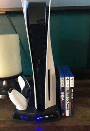 Customer photo review of PS5 Vertical Charging Stand