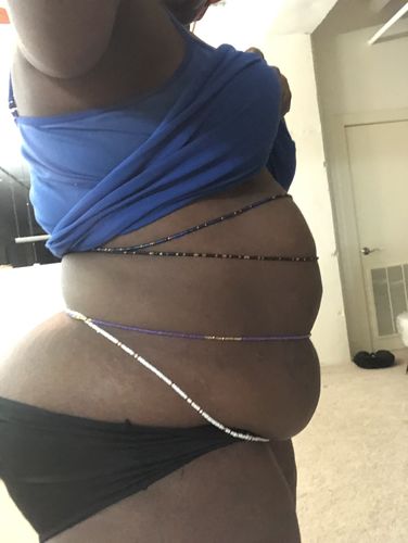 Customer photo review of Extended Length 60 Inch Indigo Tie On Waist Beads
