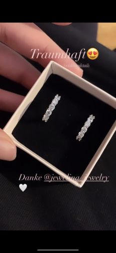 Customer photo review of Celia Creolen