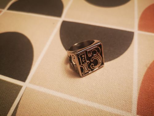 Customer photo review of LUCKY 13 STAR RING