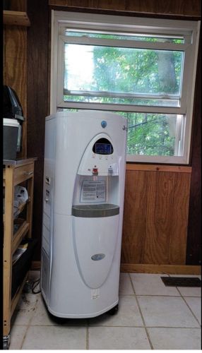 Customer photo review of NUBE SS30: Atmospheric Water Generator (8 Gal/day) .