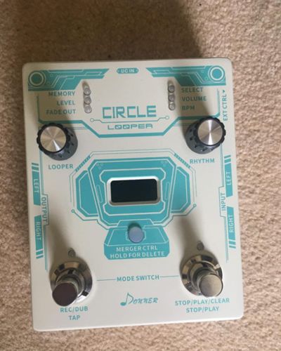 Customer photo review of Donner New Circle Looper Guitar Effect Pedal with Time Progress Bar Display Drum Machine