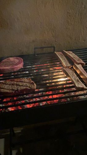 Reseña con foto de un cliente sobre Tablita de lomo