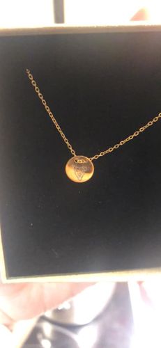 Customer photo review of Gold Dipped Lineart Love Halskette