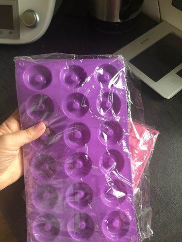 Customer photo review of Moule Mini Donuts Silicone