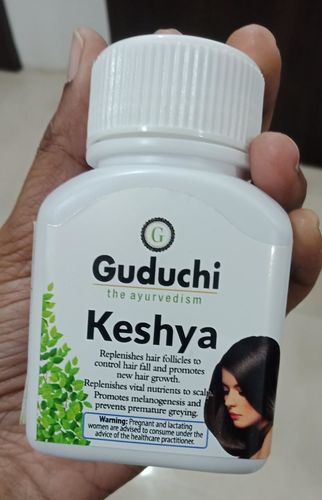 Customer photo review of Keshya Hair Nutrient Capsules, for Strong & Healthy Hair. Prevents Greying, Hair fall