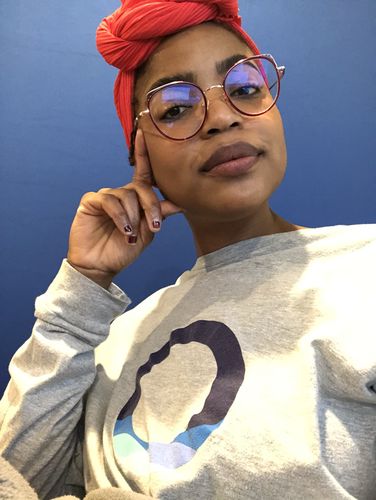 Customer photo review of Premium Ribbed Stretchy Jersey Headwraps