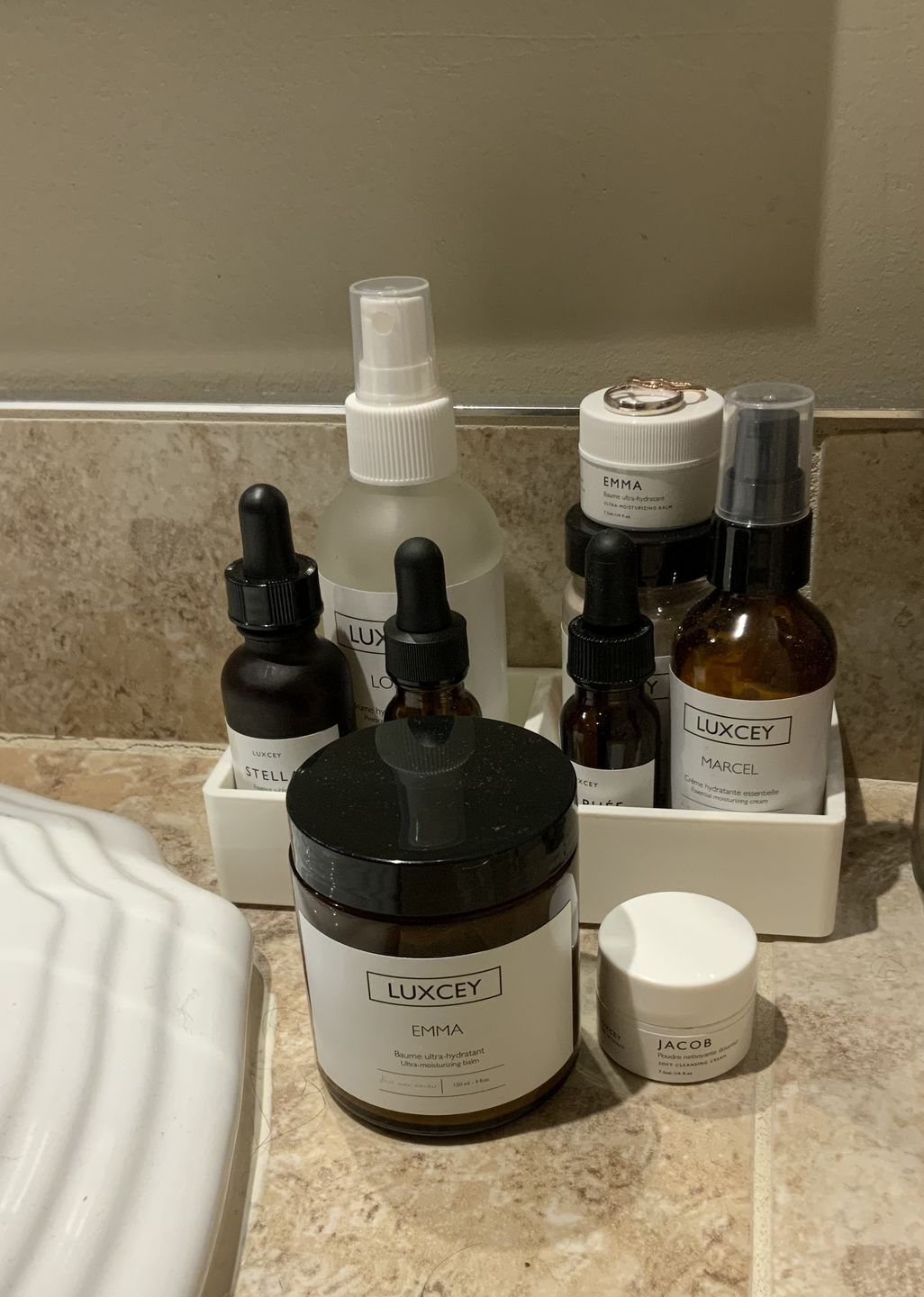 Customer photo review of Emma - Ultra-Moisturizing Body Balm