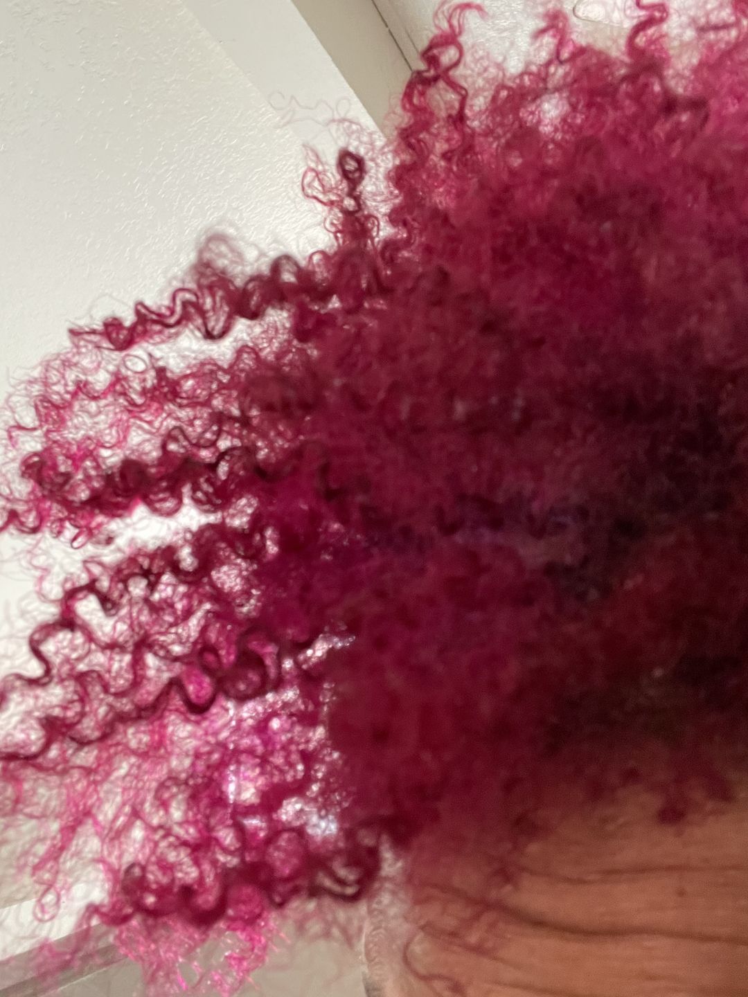 Customer photo review of Hair Growth Serum for Curly Hair with Organic Castor Oil for Strengthening and Vanilla Berry Fragrance
