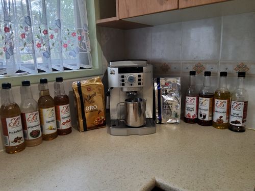 Customer photo review of Vanilla Coffee Syrup