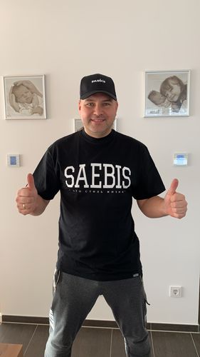 Customer photo review of Lifestyle Herren Oversized T-Shirt schwarz by SAEBIS®