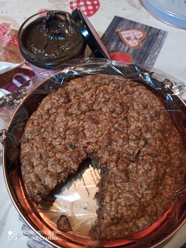 Customer photo review of Torta di Nocciole Tastëlanghe + Crema di Nocciole + Confezione Nocciola "Tostata"