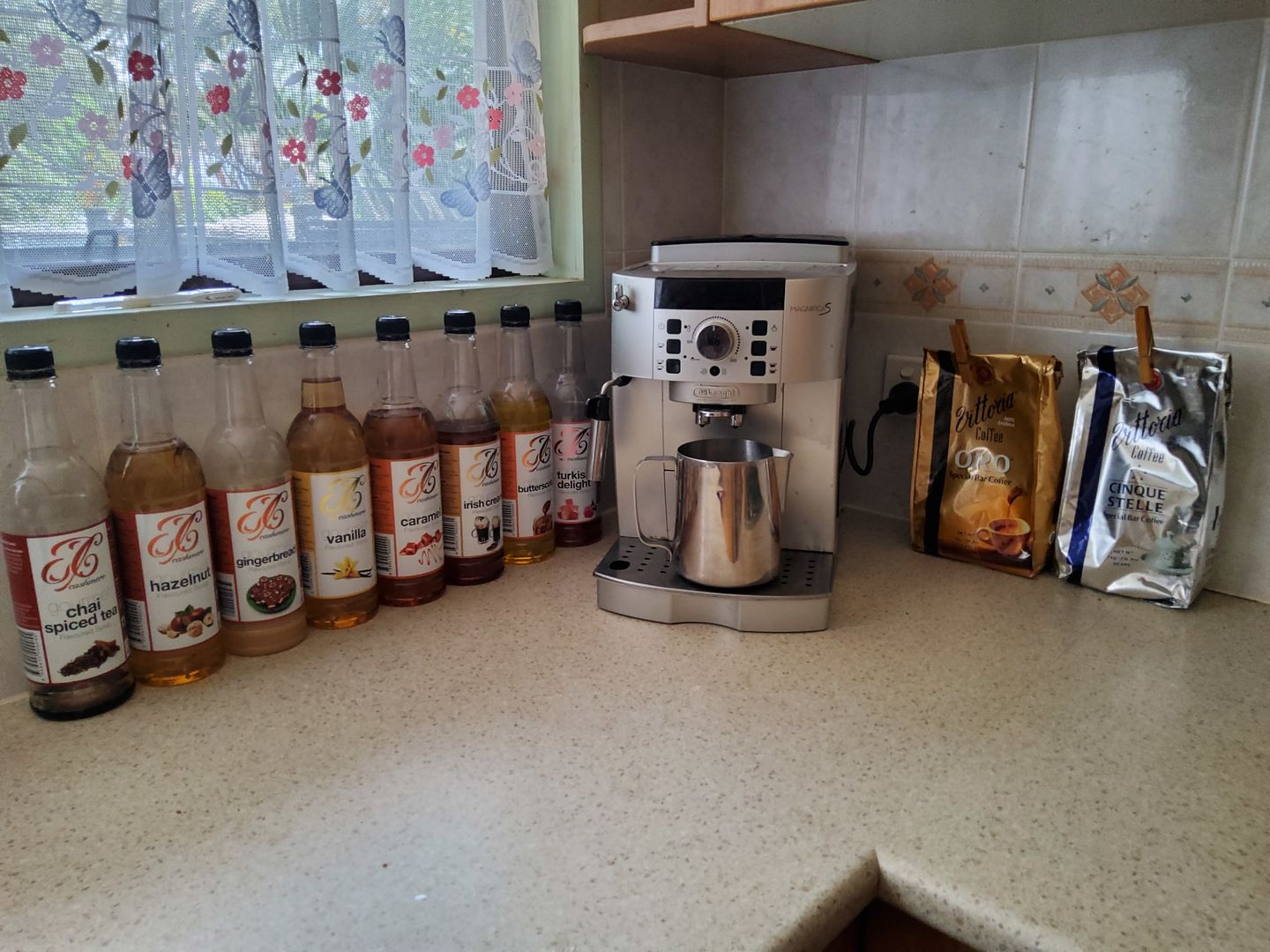 Customer photo review of Gingerbread Coffee Syrup
