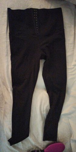 Customer photo review of Waist Shaper Leggings 2-in-1