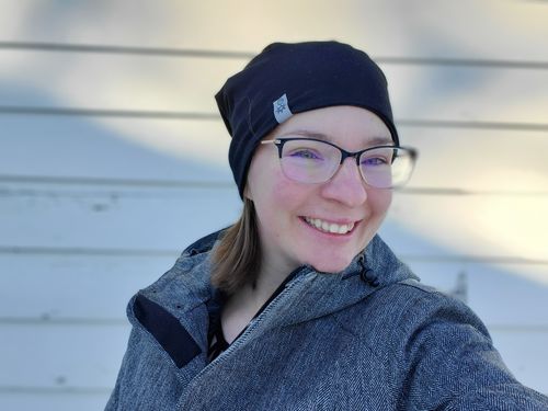 Customer photo review of The Monashee Twist - multi wear beanie