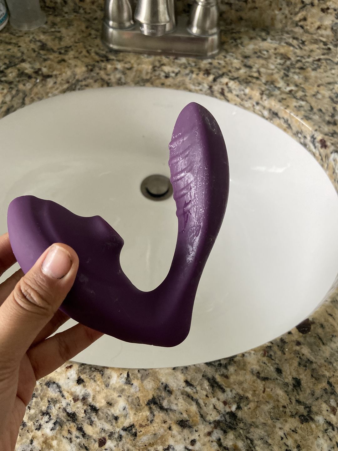 Customer photo review of Suctional Vibrator