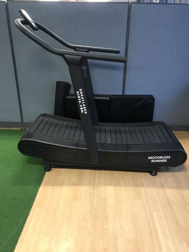 Customer photo review of GLG Curved Motorless Treadmill- shipping included in Canada