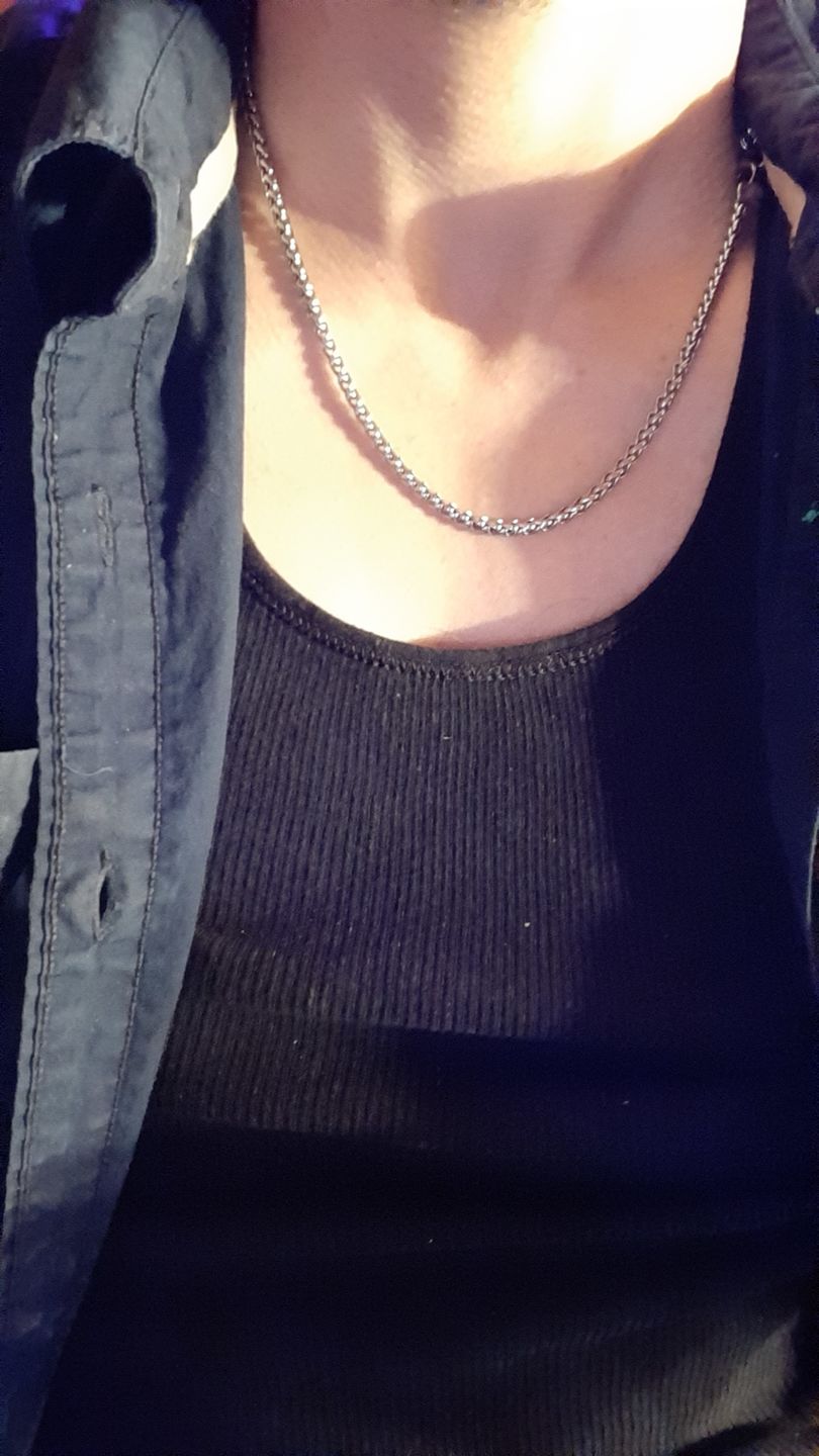 Customer photo review of 4mm Stainless Steel Round Franco Wheat Chain Necklace